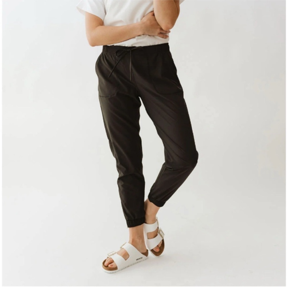 Albion Fit Jetsetter Joggers Pants Gold Zippers Black Small